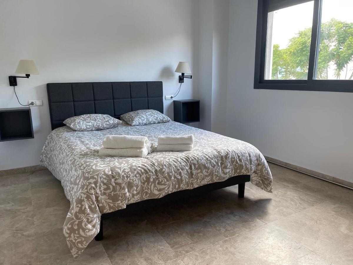 Stelarium-Suite Con Bano Privado En Casa Compartida-Uebica2 Mairena del Aljarafe Kültér fotó